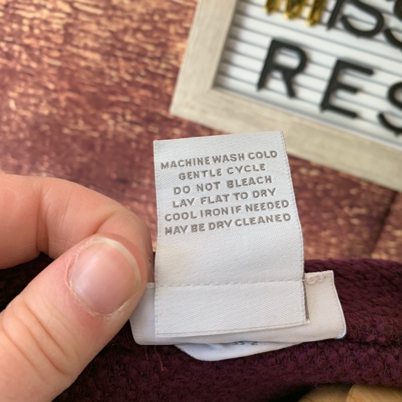 FINAL $ COMFY SOFT SURROUNDING PLUM TWO TONE DRESS - Picture 8 of 8